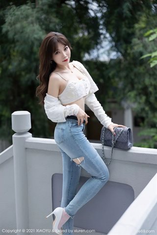 [XIAOYU语画界] Vol.627 Chi Chi Booty Suspenders and Jeans - 0016.jpg