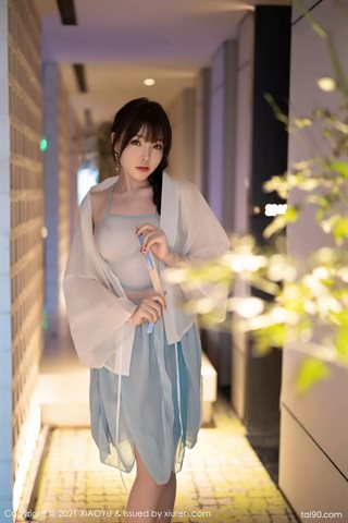 [XIAOYU语画界] Vol.679 Zhizhi लूट सफेद शीर्ष नीली स्कर्ट प्राथमिक रंग मोज़ा - 0001.jpg