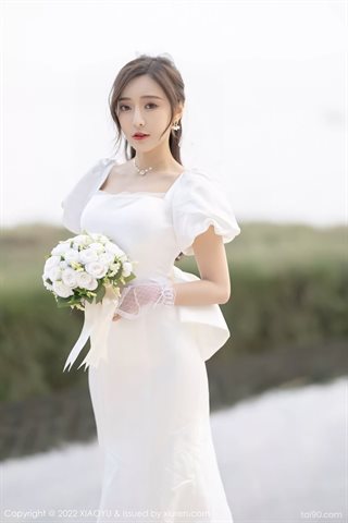 [XIAOYU语画界] Vol.733 Abito da sposa bianco Wang Xinyao yanni con calze bianche - 0005.jpg