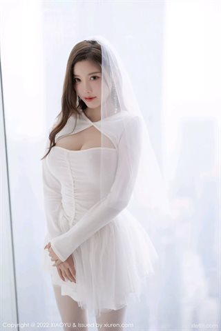 [XIAOYU语画界] Vol.739 Yang Chenchen Yome abito da sposa bianco con calze bianche - 0010.jpg