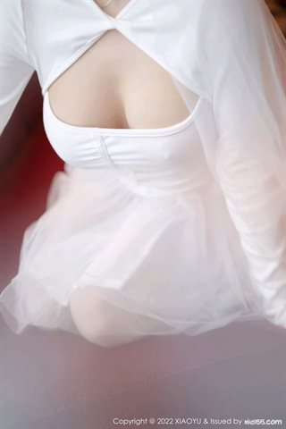 [XIAOYU语画界] Vol.739 Yang Chenchen Yome abito da sposa bianco con calze bianche - 0060.jpg