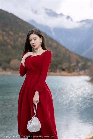 [XIAOYU语画界] Vol.750 فستان أحمر من Yang Chenchen Yome ولون شيونغسام بالحرير الأسود - 0072.jpg