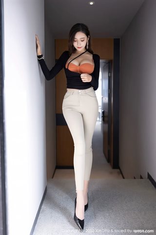 [XIAOYU语画界] Vol.762 Wang Xinyao yanni orange underwear with primary color stockings - 0020.jpg