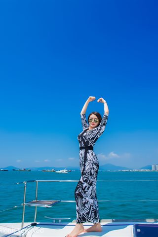 [XiuRen秀人网] No.0858 廿十 - 0003.jpg