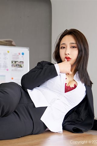 [XiuRen秀人网]No.2392 林子欣 - 0003.jpg