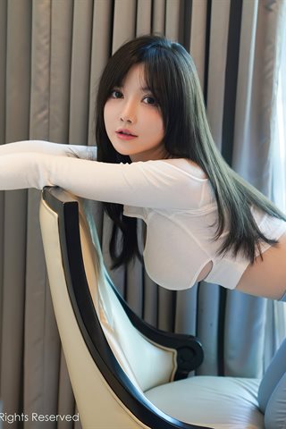 [XiuRen] No.3055 Goddess Nuomizi Mini Macau ensaio de viagem jeans skinny com zíper revelando tanga mostra nádegas tentação foto - 0017.jpg