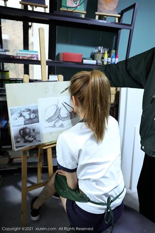 [XiuRen] No.3226 入札モデルXiaXiCiCiアート教室の先生と学生のテーマ個室半ば露出した胸とお尻の熱い誘惑写真 - 0004.jpg
