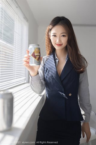 [XiuRen] No.3241 Model Tender Tang Anqi Penjual Tema Toko Setengah Telanjang Seksi Merah Pakaian Dalam Daging Sutra Pantyhose - 0040.jpg