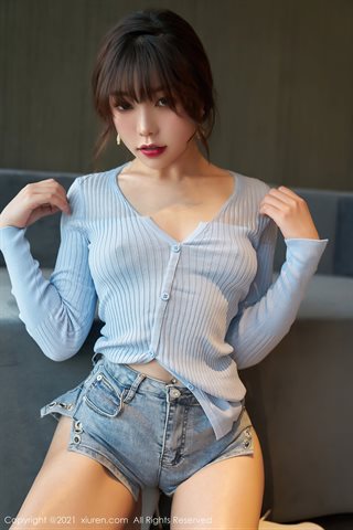[XiuRen] No.3271 Goddess Zhizhi Booty's private room ultra-short jeans half-off vacuum exposed white tender buttocks - 0020.jpg