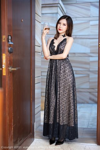 [XiuRen] No.3349 Goddess Qi Lijia Carina's comeback wish travel photo of red lace underwear with black silk stockings - 0003.jpg