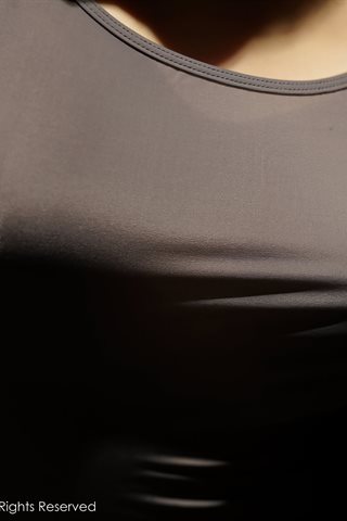 [XiuRen] No.3432 টেন্ডার মডেল তিয়ান বিংবিং-এর প্রাইভেট রুম হল হালকা এবং স্বচ্ছ ঝুলন্ত স্কার্ট কালো সিল্ক ফিশনেটের সাথে বাম্পি ফিগ - 0013.jpg