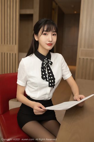 [XiuRen] No.3443 Model lembut Lu Xuanxuan aktor audisi plot tema setengah dari pakaian seksi menunjukkan foto godaan tubuh yang - 0007.jpg