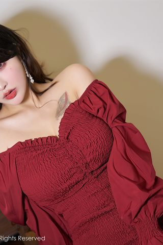[XiuRen] No.3476 นางแบบประกวดราคา Lin Zixin Freya wish travel photo deep V tube top skirt with open black pantyhose temptation pho - 0021.jpg