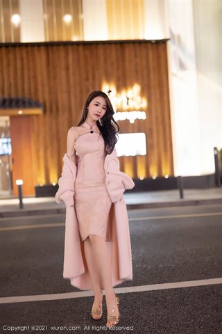 [XiuRen] No.3497 Nữ thần Cherry Feiyue Sakura Jiangsu, Chiết Giang và Thượng Hải đi du lịch phòng riêng quần lót ren màu hồng khoe - 0005.jpg