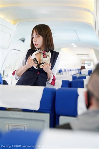 [XiuRen] No.3506 นางแบบสาว Guoer Victoria & Ge Zheng ชุดพนักงานต้อนรับบนเครื่องบินสุดเซ็กซี่พร้อมรูปถ่ายถุงน่องสีดำยั่วยวน - 0042.jpg