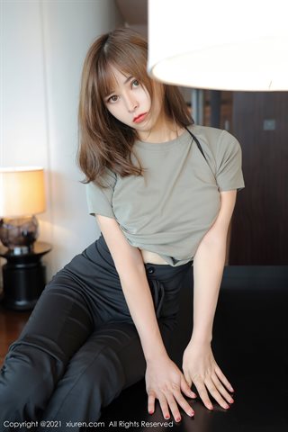 [XiuRen] No.3557 Pakaian vakum kamar pribadi model lembut Nai Muzi dengan stoking hitam - 0029.jpg