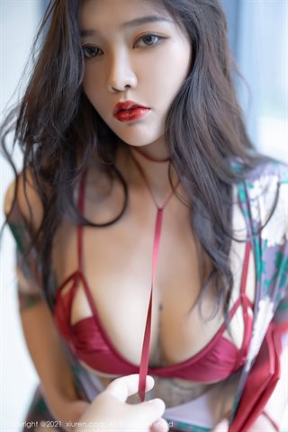 [XiuRen] No.3562 A tenra lingerie erótica vermelha privada da modelo Nabi com pedaços de carne de porco abertos mostra a foto da - 0034.jpg