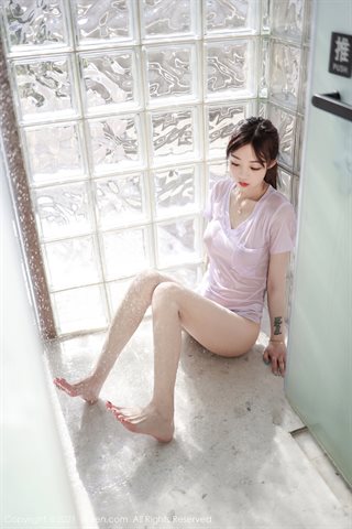 [XiuRen] No.3637 モデル彼女ベラベラシーサンパンナ旅行写真バスルームタイトなスポーツウェア濡れた体魅惑的な誘惑写真 - 0032.jpg
