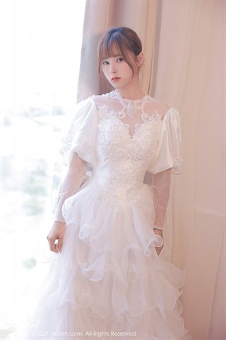 [XiuRen] No.3671 El hermoso vestido sexy de la habitación privada del tema de la boda de la modelo Nai Muzi con tirantes de encaje - 0001.jpg