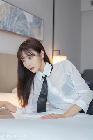 [XiuRen] No.3705 Plot perjalanan bisnis Model Lu Xuanxuan tema tempat tidur hotel pakaian dalam seksi tanpa godaan sutra hitam - 0013.jpg