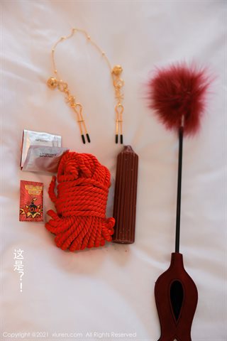 [XiuRen] No.3800 मॉडल ज़िया शी सीसीआई मकाऊ यात्रा शूट Qixi महोत्सव विषय निजी घर लाल कामुक कपड़े गर्म प्रलोभन फोटो - 0005.jpg