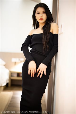 [XiuRen] No.3822 Nouveau modèle Yuanyuan sauce Belle Hangzhou photo de voyage robe élégante noire avec collants noirs charmante - 0022.jpg