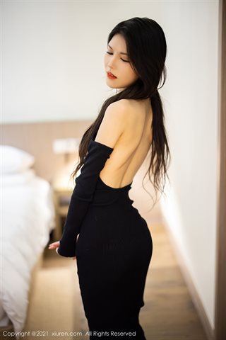 [XiuRen] No.3822 Nuevo modelo Yuanyuan salsa Belle Hangzhou foto de viaje vestido elegante negro con pantimedias negras foto - 0025.jpg