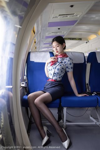 [XiuRen] No.3838 Модель Shen Mengyao стюардесса авиалайнера униформа тема полуобнаженное черное нижнее белье перспектива трусики - 0027.jpg