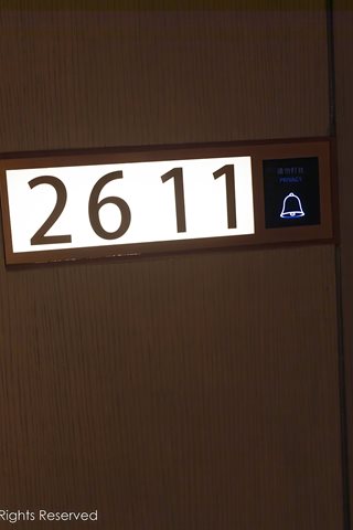 [XiuRen] No.3871 Тематическая отдельная комната жены модели Enron Maleah в полуобнаженных ультратонких черных колготках - 0012.jpg