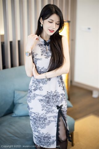 [XiuRen] No.3887 Modelo Yuanyuan molho belle Hangzhou viajar quarto privado elegante rima antiga cheongsam com meia-calça preta - 0020.jpg