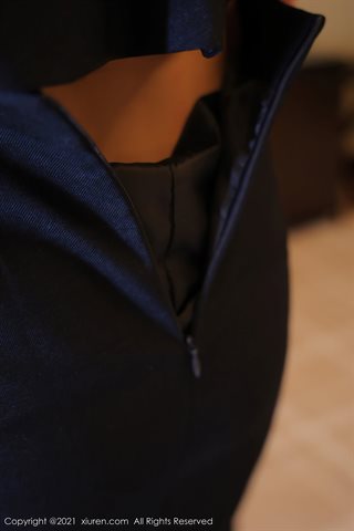 [XiuRen] No.3927 Nouveau venu modèle Blueberry FY chambre privée lingerie érotique en dentelle noire avec des bretelles en - 0041.jpg