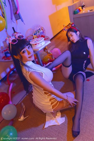 [XiuRen] No.4025 Diosa Wang Yuchun y Zhu Keer fiesta de cumpleaños tema habitación privada seductora y tentadora foto bajo luz - 0064.jpg
