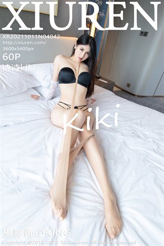 [XiuRen] No.4042 Modello Poetry Kiki stanza privata bianca antica rima cheongsam semi-esposta carne ultrasottile seta mostra