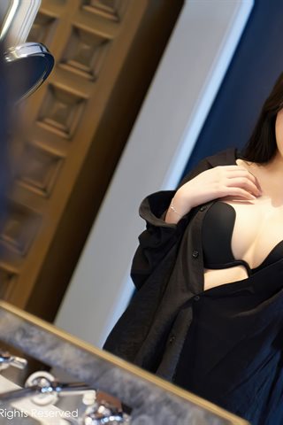 [XiuRen] No.4089 Người mẫu Han Jingan Dali đi du lịch ảnh trong phòng tắm riêng bán khỏa thân đồ lót sexy màu đen dây lụa màu đen - 0013.jpg