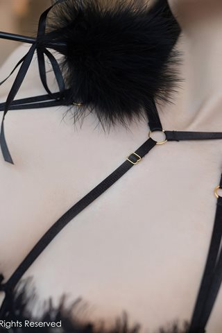 [XiuRen] No.4112 Model Anran Maleah Chongqing travel photo private room black erotic lingerie with black silk suspenders - 0027.jpg