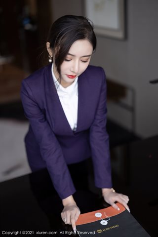 [XiuRen] No.4184 Déesse Wang Xinyao yanni vêtements professionnels thème OL exposé sous-vêtements sexy avec photo de tentation en - 0017.jpg