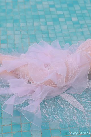 [XiuRen] No.4401 玉兔miki Dali Erhai, сцена в белом кружевном сексуальном нижнем белье - 0025.jpg
