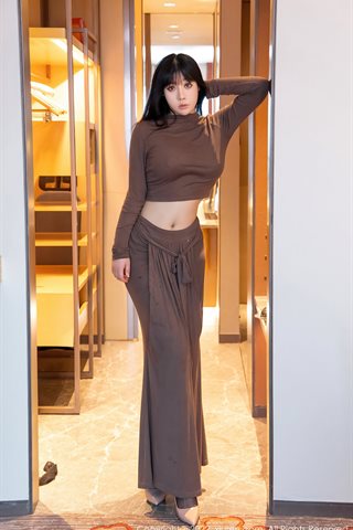 [XiuRen] No.4418 徐媛媛 Brown draw-in top dress - 0004.jpg