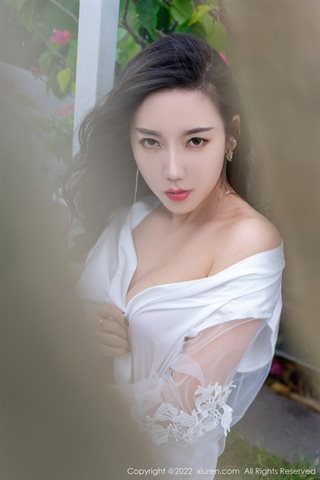 [XiuRen] No.4420 艾静香 सफेद एड़ी के साथ सफेद पोशाक - 0010.jpg