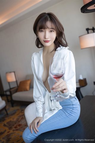 [XiuRen] No.4425 陆萱萱 celana jeans putih - 0008.jpg