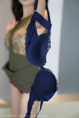 [XiuRen] No.4428 蓝夏Akasha गहरा नीला अंडरवियर और आकर्षक नीला रेशम - 0035.jpg