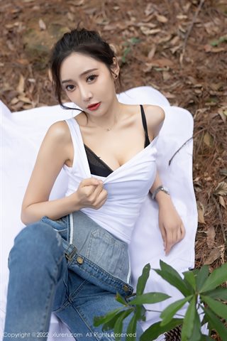 [XiuRen] No.4465 王馨瑶yanni Outdoor adventure theme shooting blue suspenders jeans black lace underwear - 0031.jpg