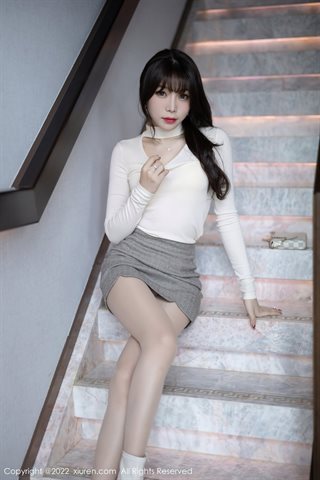 [XiuRen] No.4474 芝芝Booty Grey short skirt, yellow lace underwear with primary color stockings - 0019.jpg