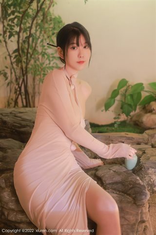 [XiuRen] No.4503 李雅柔182CM Сексуальный розовый топ с горячими источниками - 0004.jpg