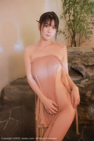 [XiuRen] No.4503 李雅柔182CM Top rosa sexy con tema de aguas termales - 0014.jpg