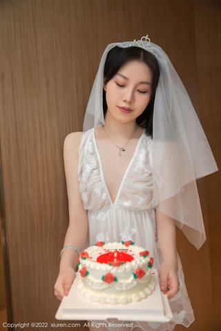 [XiuRen] No.4530 一颗甜蛋黄a शादी की सालगिरह थीमाधारित सफेद सरासर पोशाक - 0004.jpg