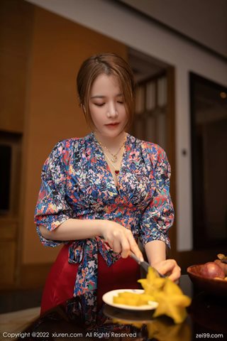 [XiuRen秀人网] No.4674 鱼子酱Fish vestido vermelho calcinha de renda preta - 0023.jpg