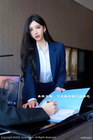 [XiuRen秀人网] No.4708 周于希Sally OL vestido curto saia branca T com seda preta - 0081.jpg