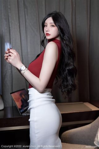 [XiuRen秀人网] No.4728 周于希Sally Female secretary clothing white long skirt red top with primary color stockings white high heels - 0030.jpg