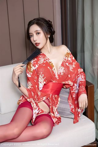 [XiuRen秀人网] No.4748 王馨瑶yanni Kimono giapponese rosso con calze rosse - 0016.jpg